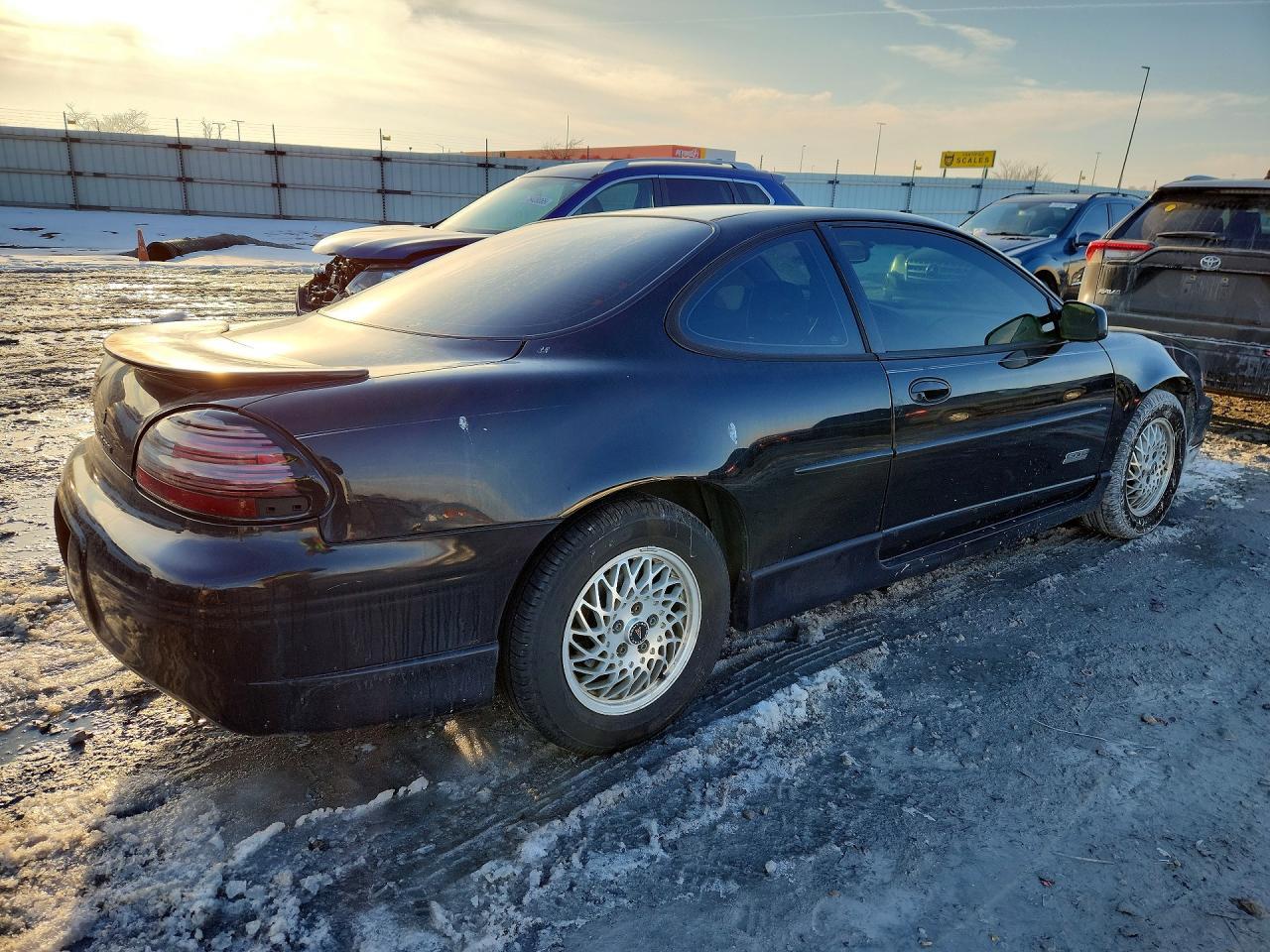 2000 Pontiac Grand Prix Gtp - Фото 3