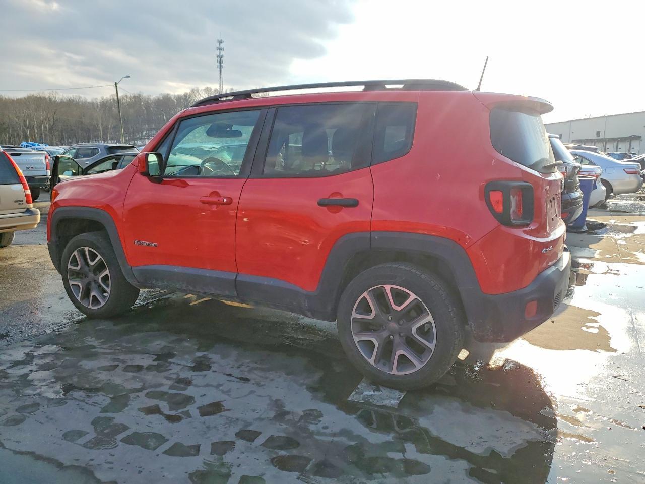 2018 Jeep Renegade Latitude - Фото 2