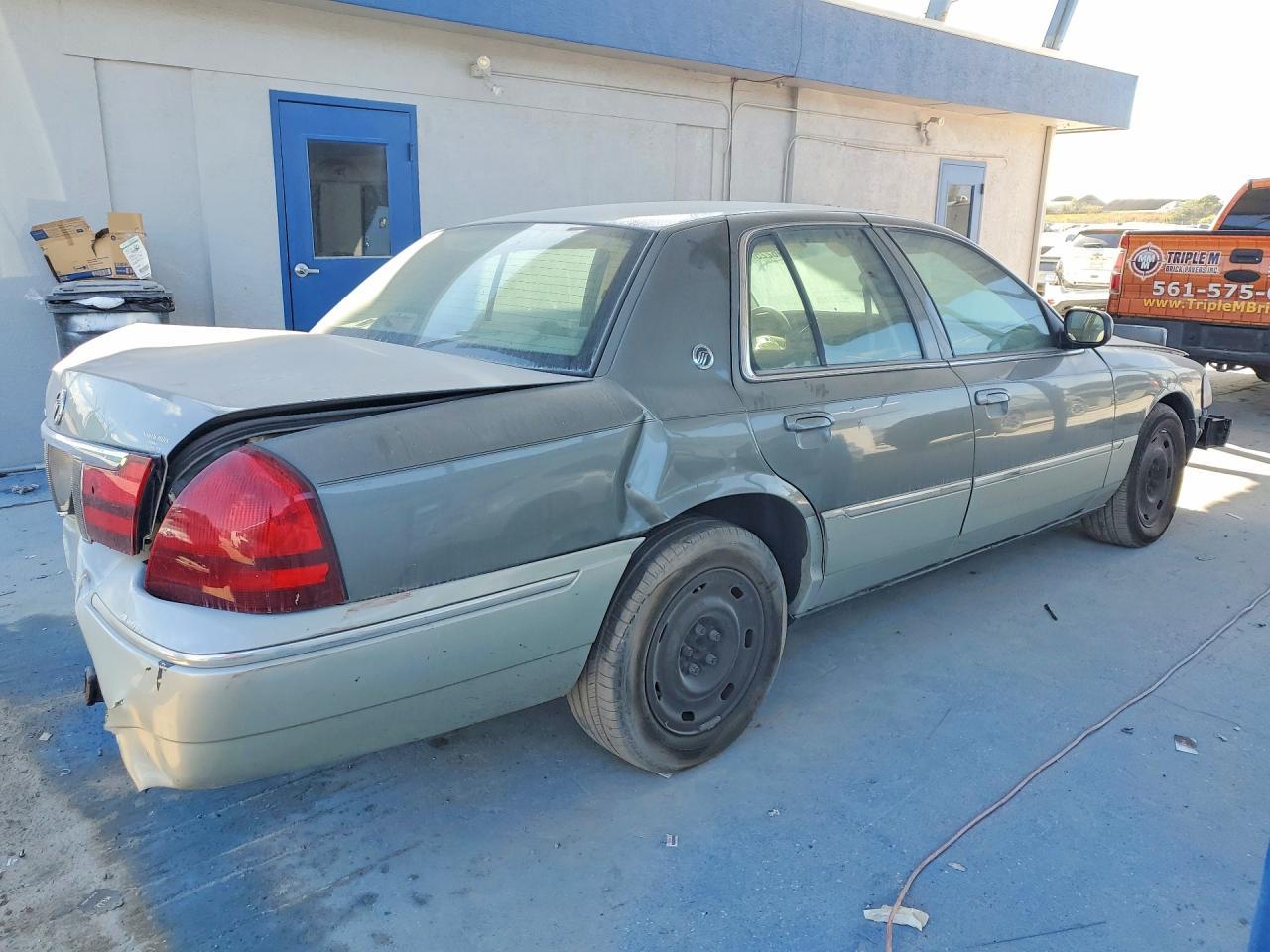 2004 Mercury Grand Marquis Gs - Фото 3