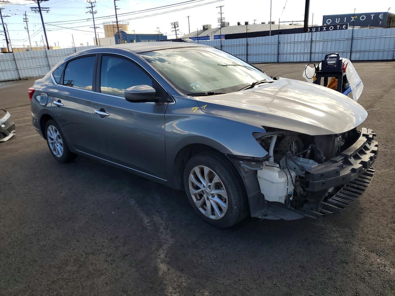 2018 Nissan Sentra S - Фото 4