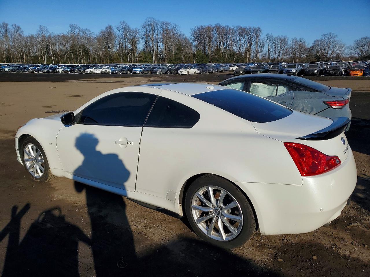 2015 Infiniti Q60 Journey - Фото 2