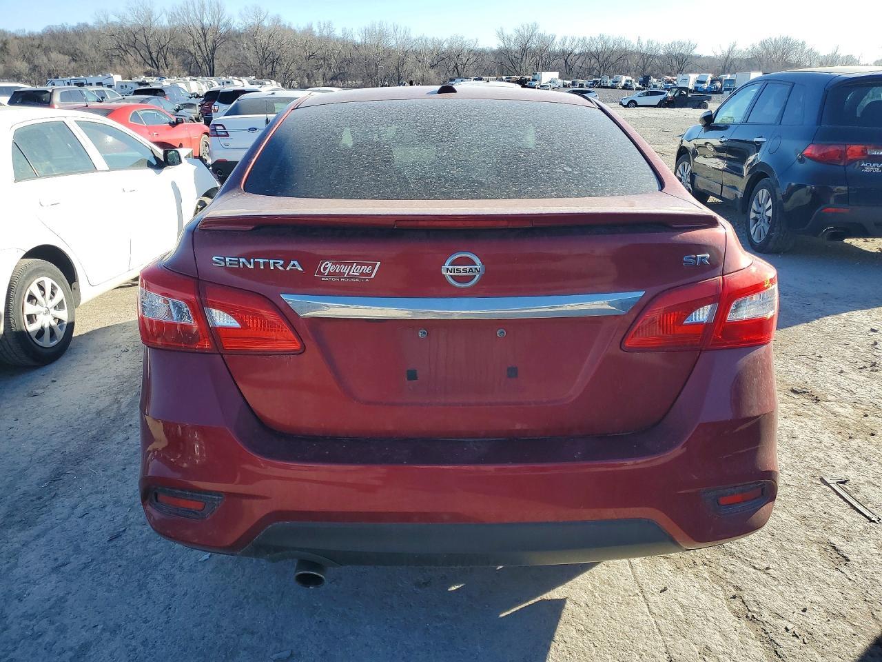 2019 Nissan Sentra Sr - Image 6