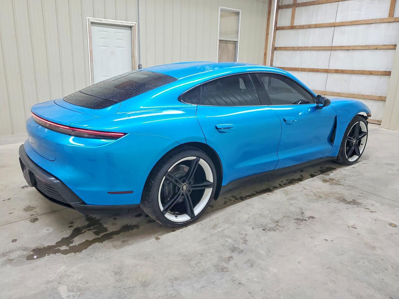2021 Porsche Taycan - Фото 3