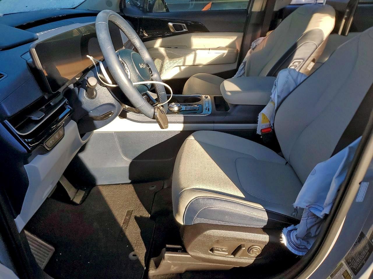 2025 Kia Carnival Sx - Фото 7