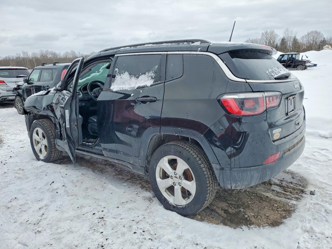 2018 Jeep Compass Latitude - Фото 2
