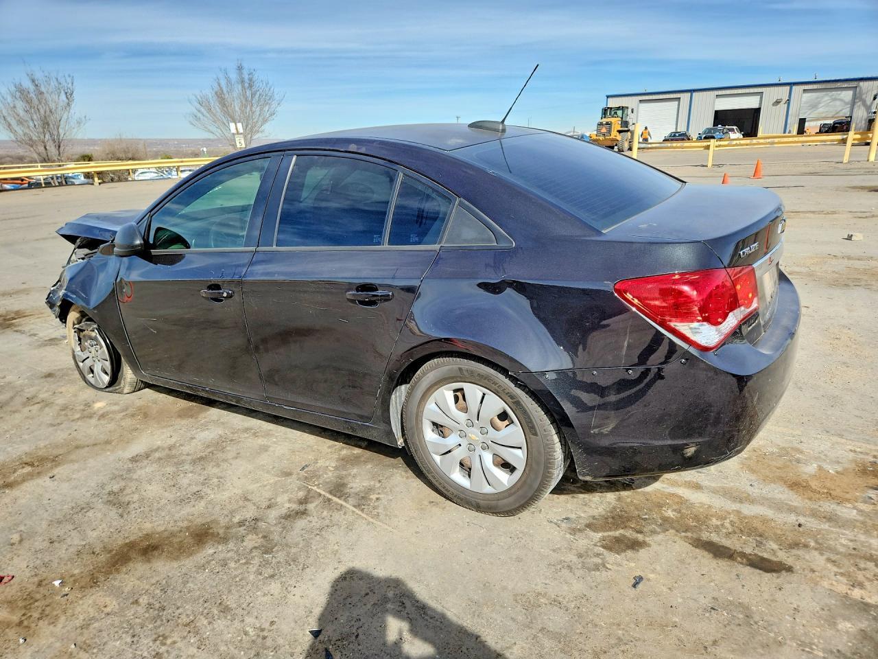2015 Chevrolet Cruze Ls - Image 2