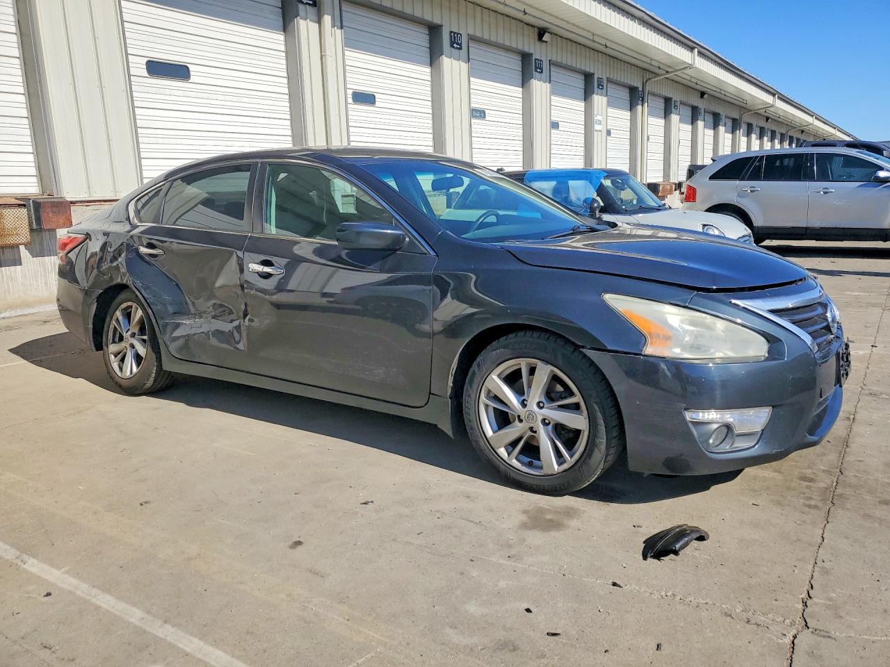 2015 Nissan Altima 2.5 - Фото 4