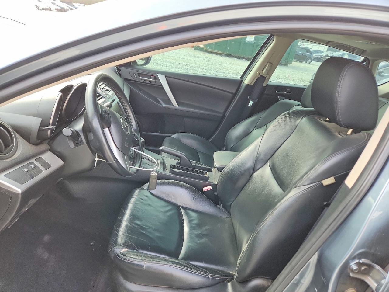 2013 Mazda 3 I - Image 7