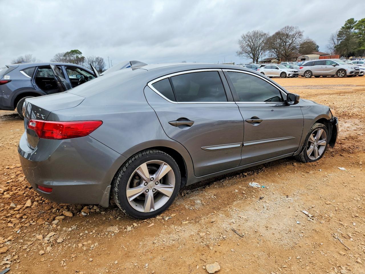 2014 Acura Ilx 20 - Image 3