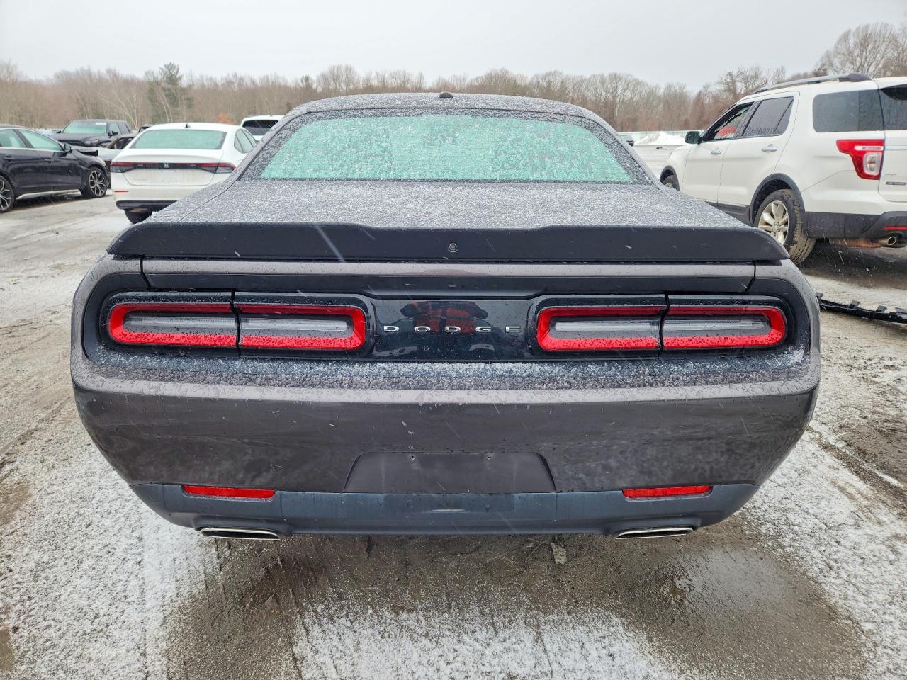 2023 Dodge Challenger Sxt - Фото 6