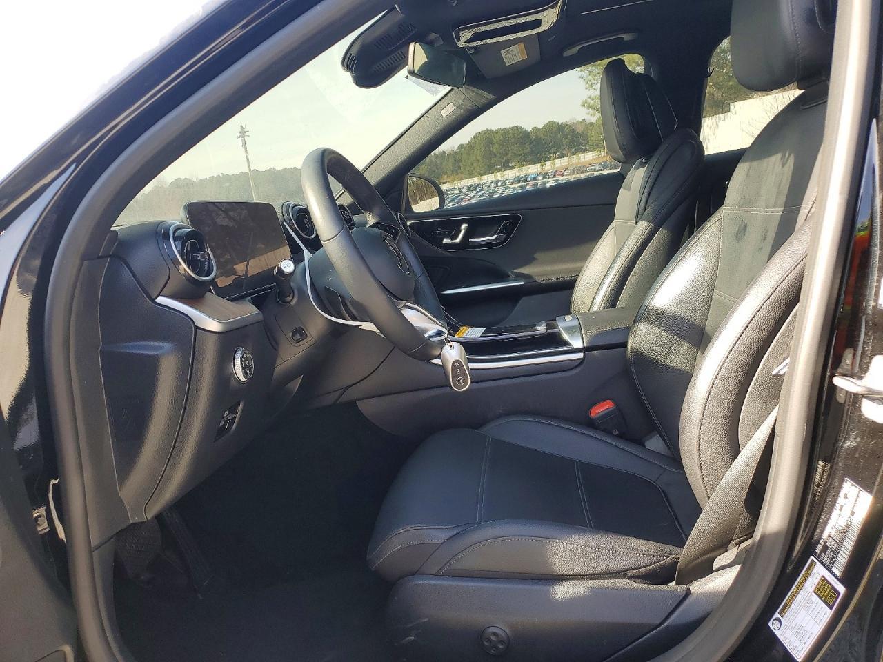 2024 Mercedes-Benz C 300 - Image 7