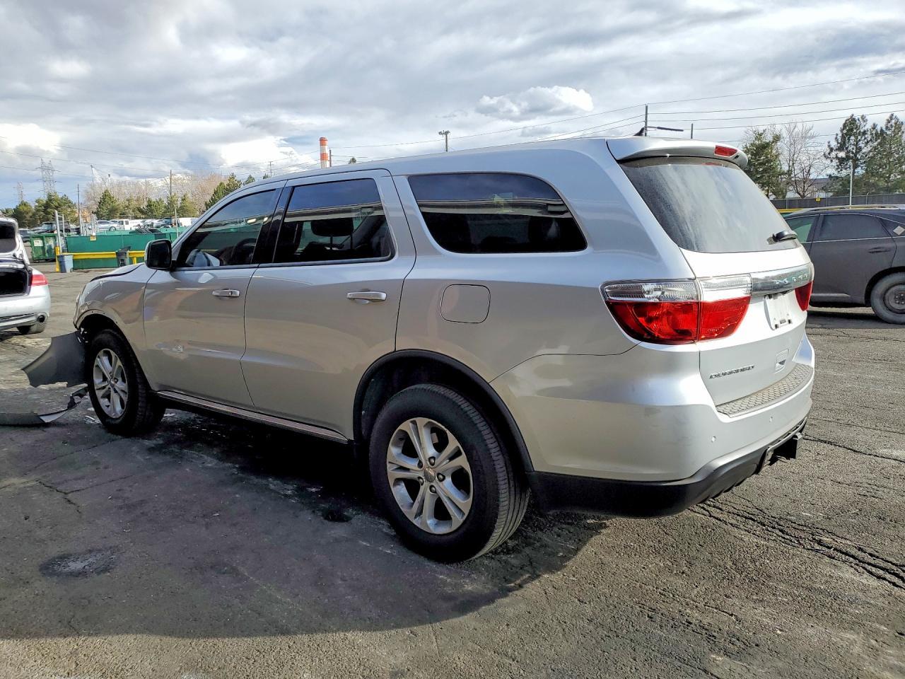 2013 Dodge Durango Sxt - Фото 2