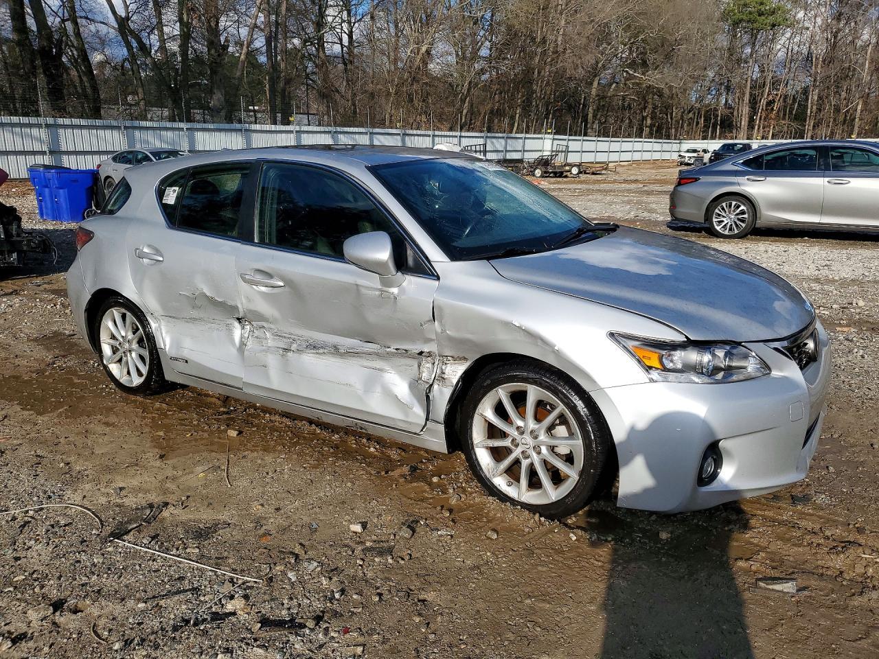 2012 Lexus Ct 200H Premium - Image 4