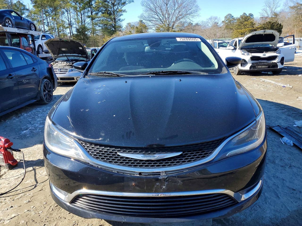 2015 Chrysler 200 Limited - Image 5