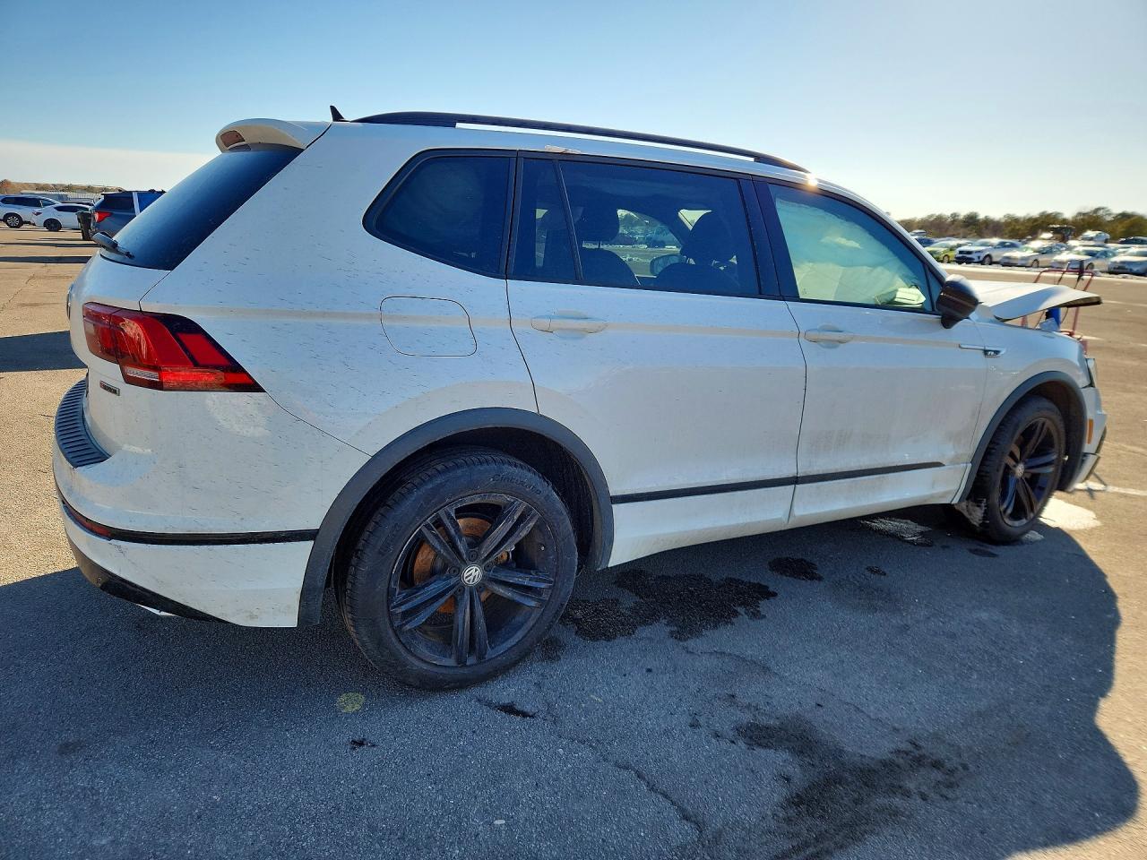 2019 Volkswagen Tiguan Se - Image 3