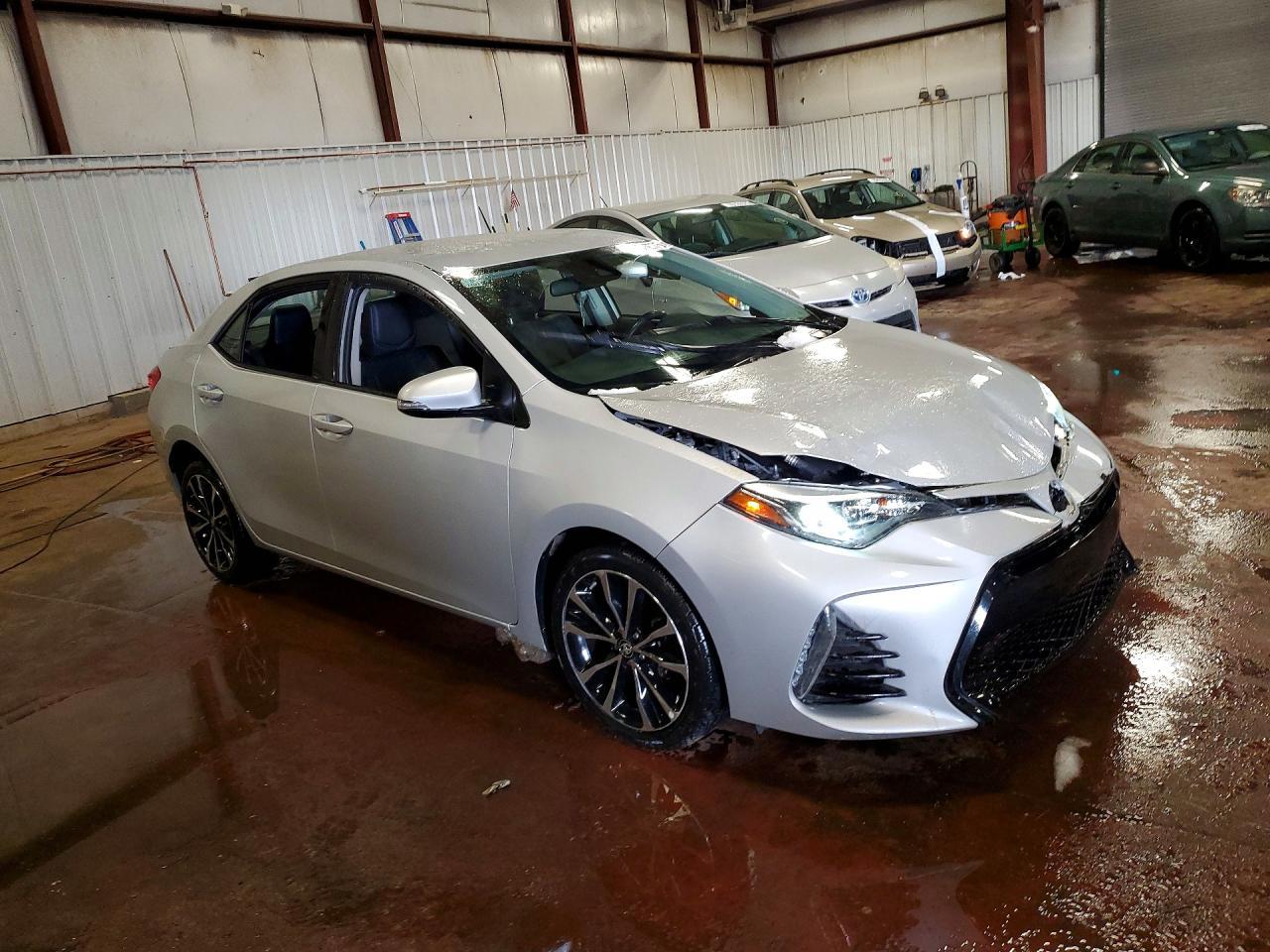 2017 Toyota Corolla L - Фото 4