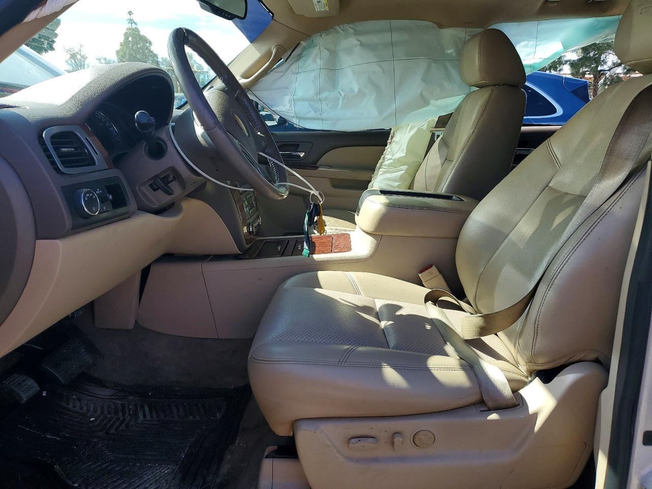 2010 Chevrolet Suburban C1500 Ltz - Фото 7