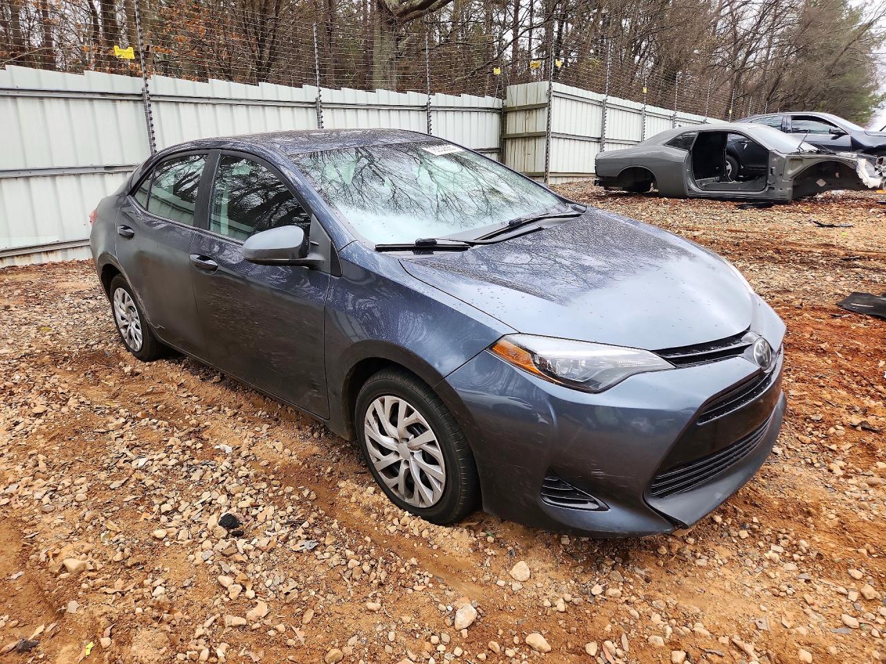 2018 Toyota Corolla L - Image 4