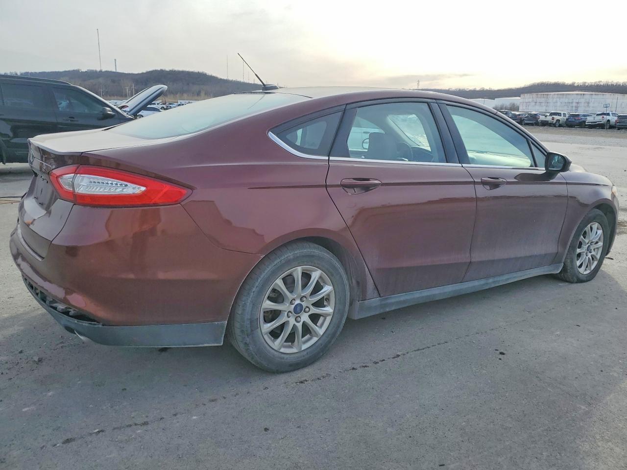 2015 Ford Fusion S - Image 3