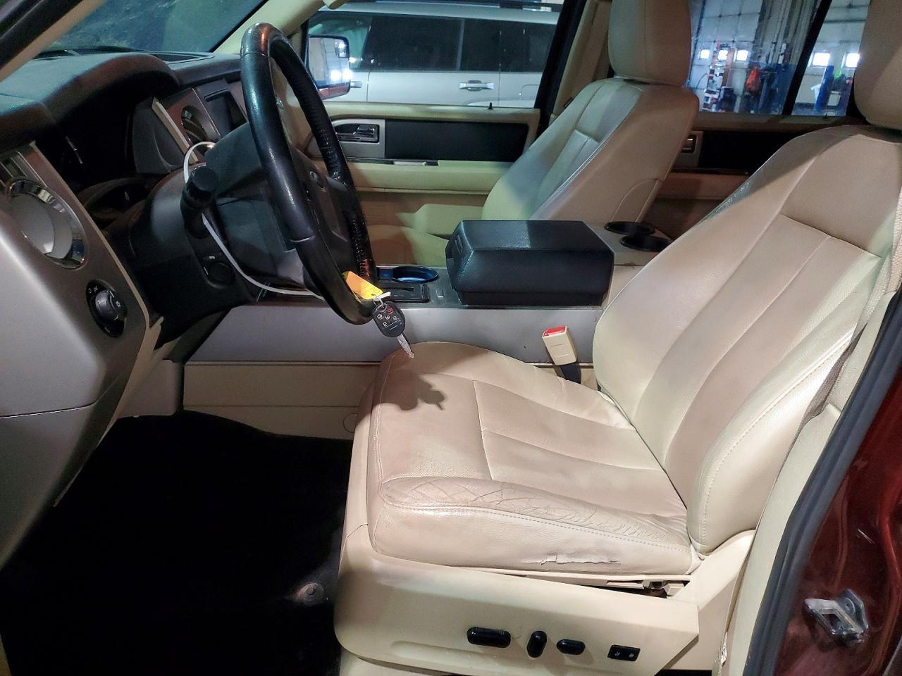2015 Ford Expedition Xlt - Фото 7