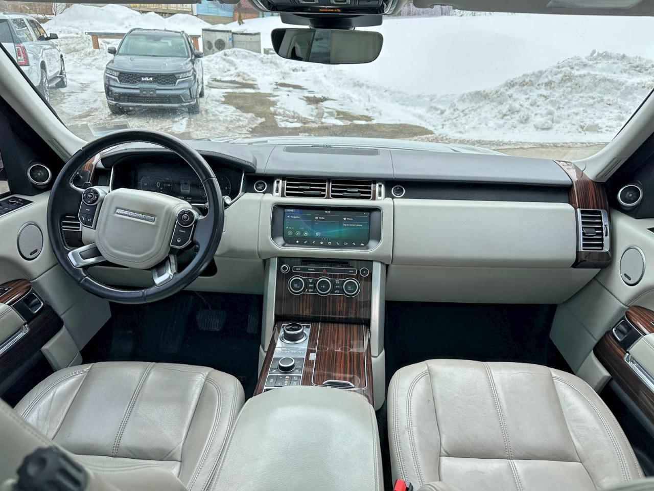 2017 Land Rover Range Rover - Image 6