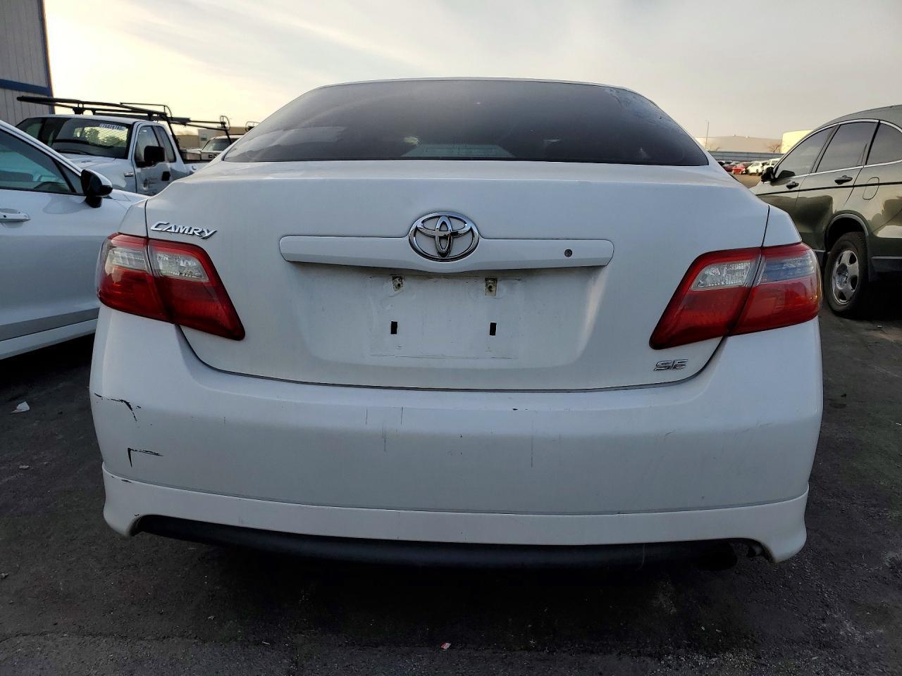 2009 Toyota Camry - Фото 6