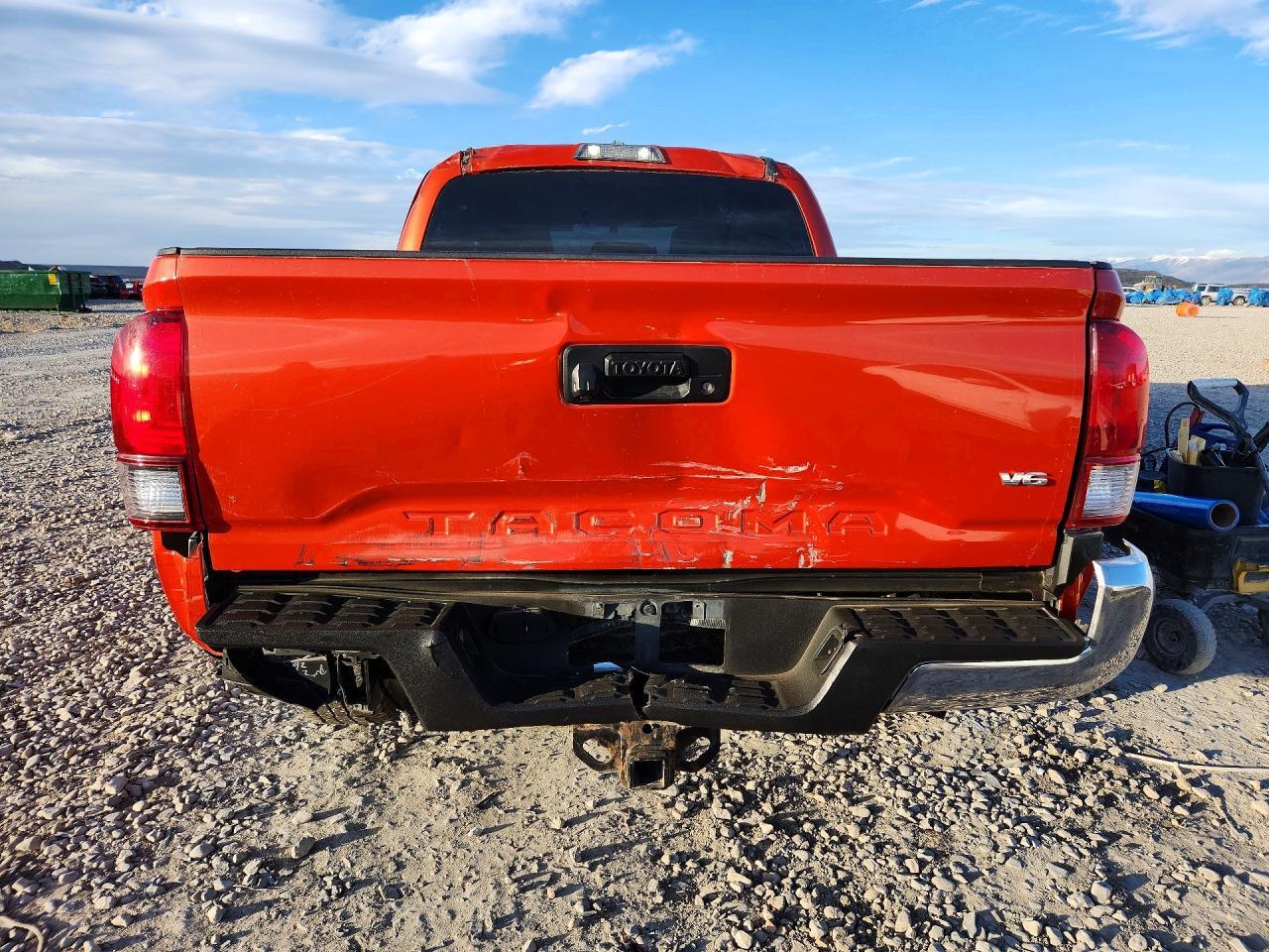 2016 Toyota Tacoma Double Cab - Фото 6