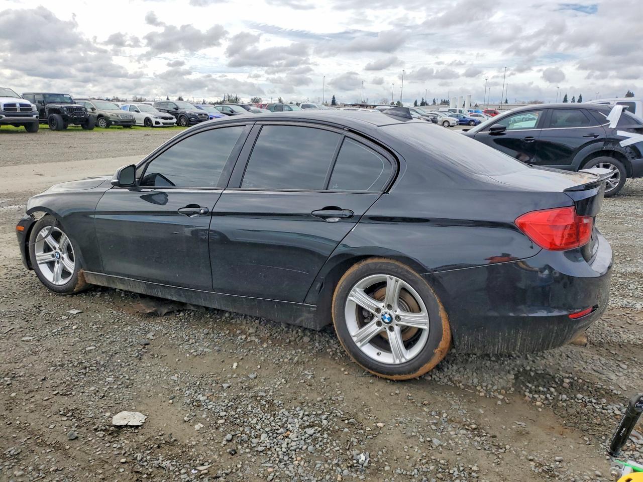 2014 BMW 328 D - Фото 2
