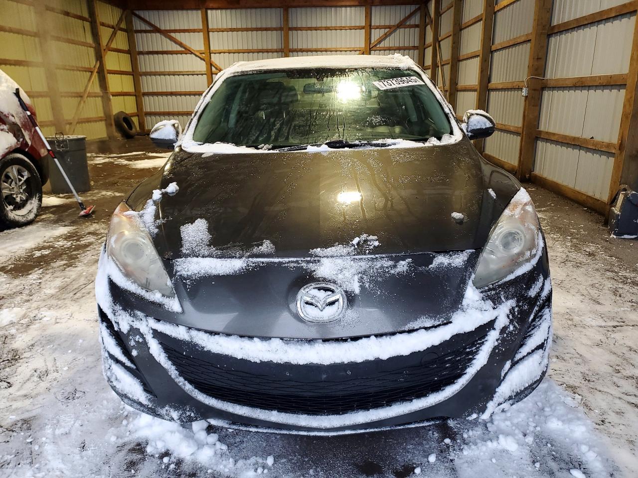 2011 Mazda 3 I - Image 5