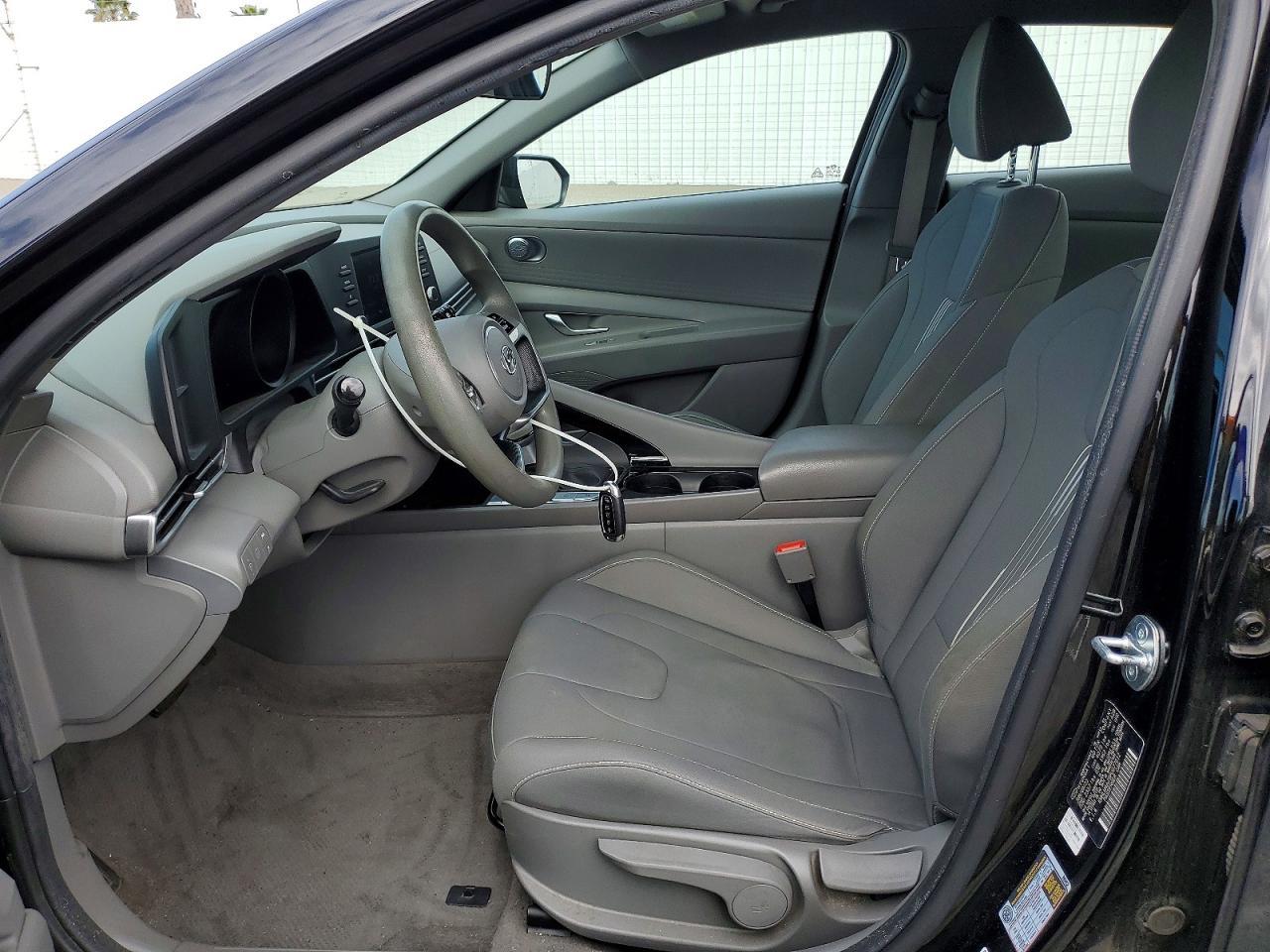 2023 Hyundai Elantra Blue - Фото 7