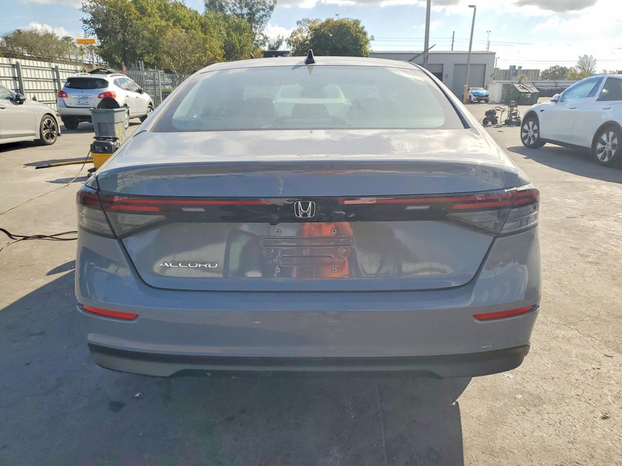 2025 Honda Accord Se - Фото 6