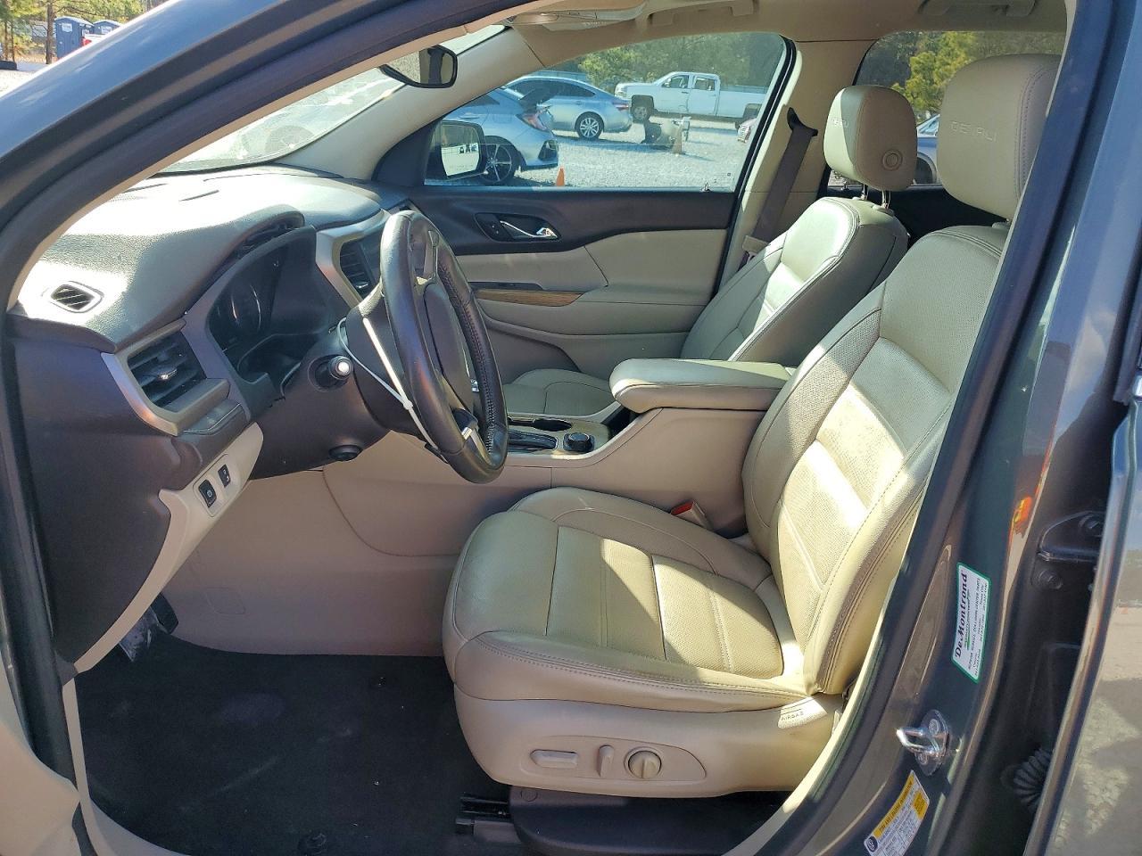 2017 GMC Acadia Denali - Фото 7