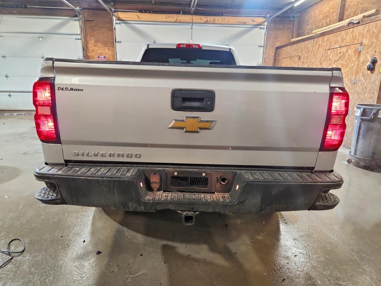 2015 Chevrolet Silverado K1500 - Image 6