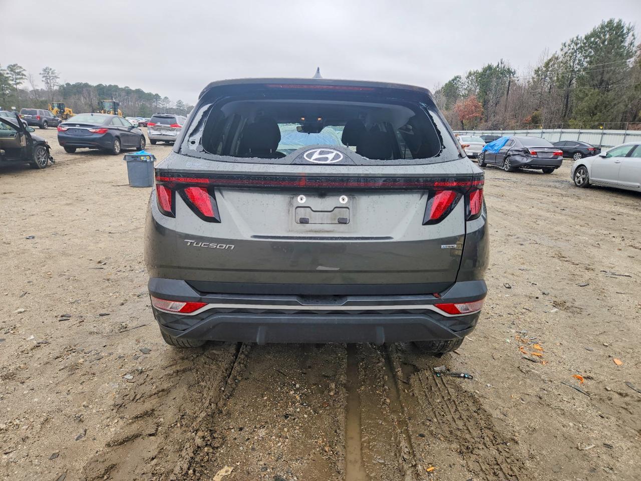 2023 Hyundai Tucson Se - Image 6