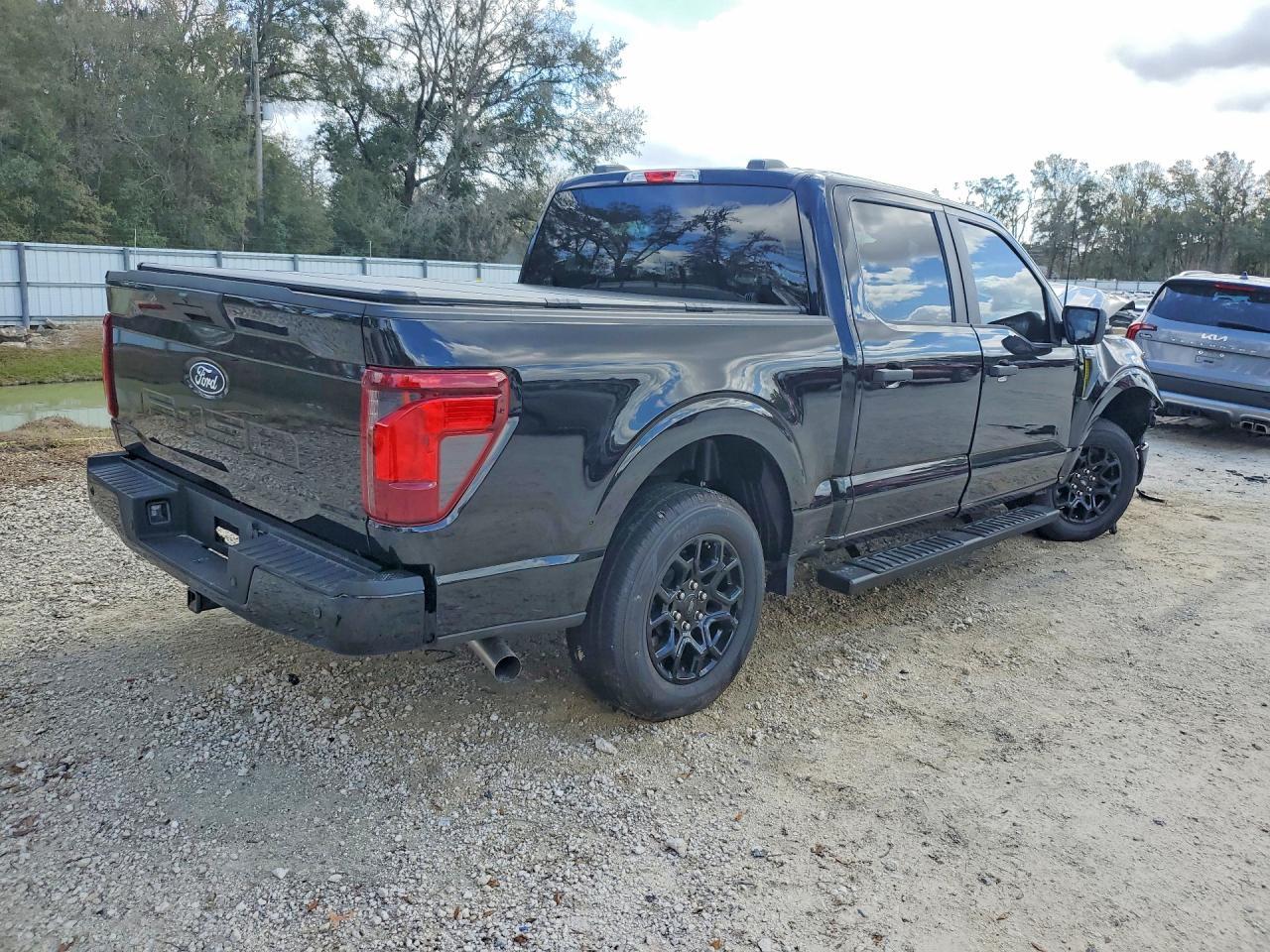2025 Ford F150 Stx - Фото 3