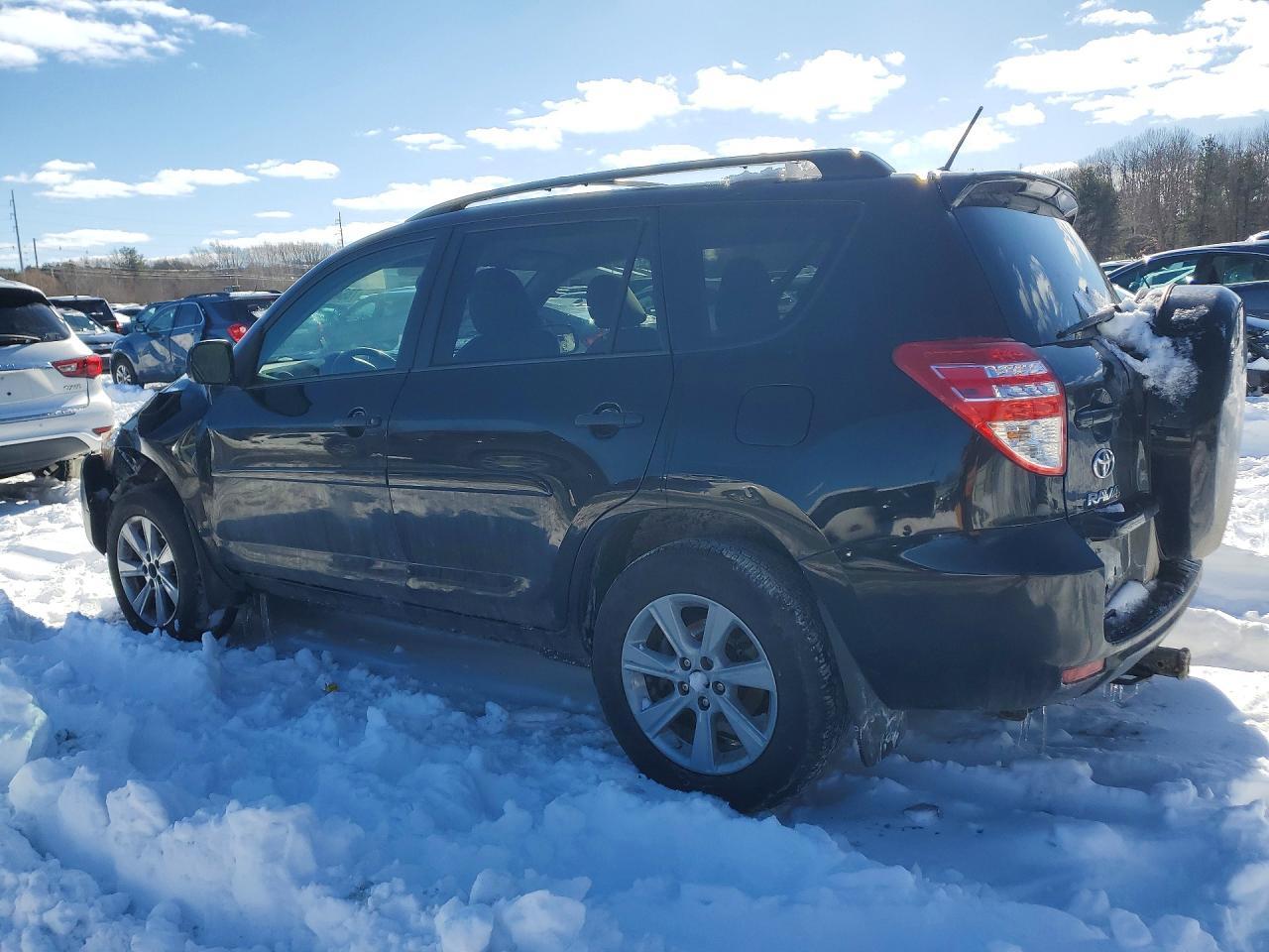 2012 Toyota Rav4 Base - Image 2