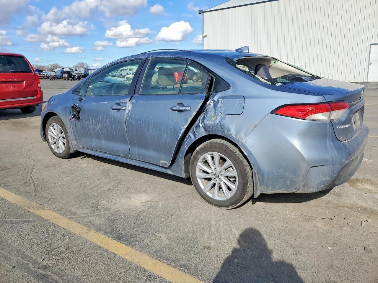 2025 Toyota Corolla Le - Image 2