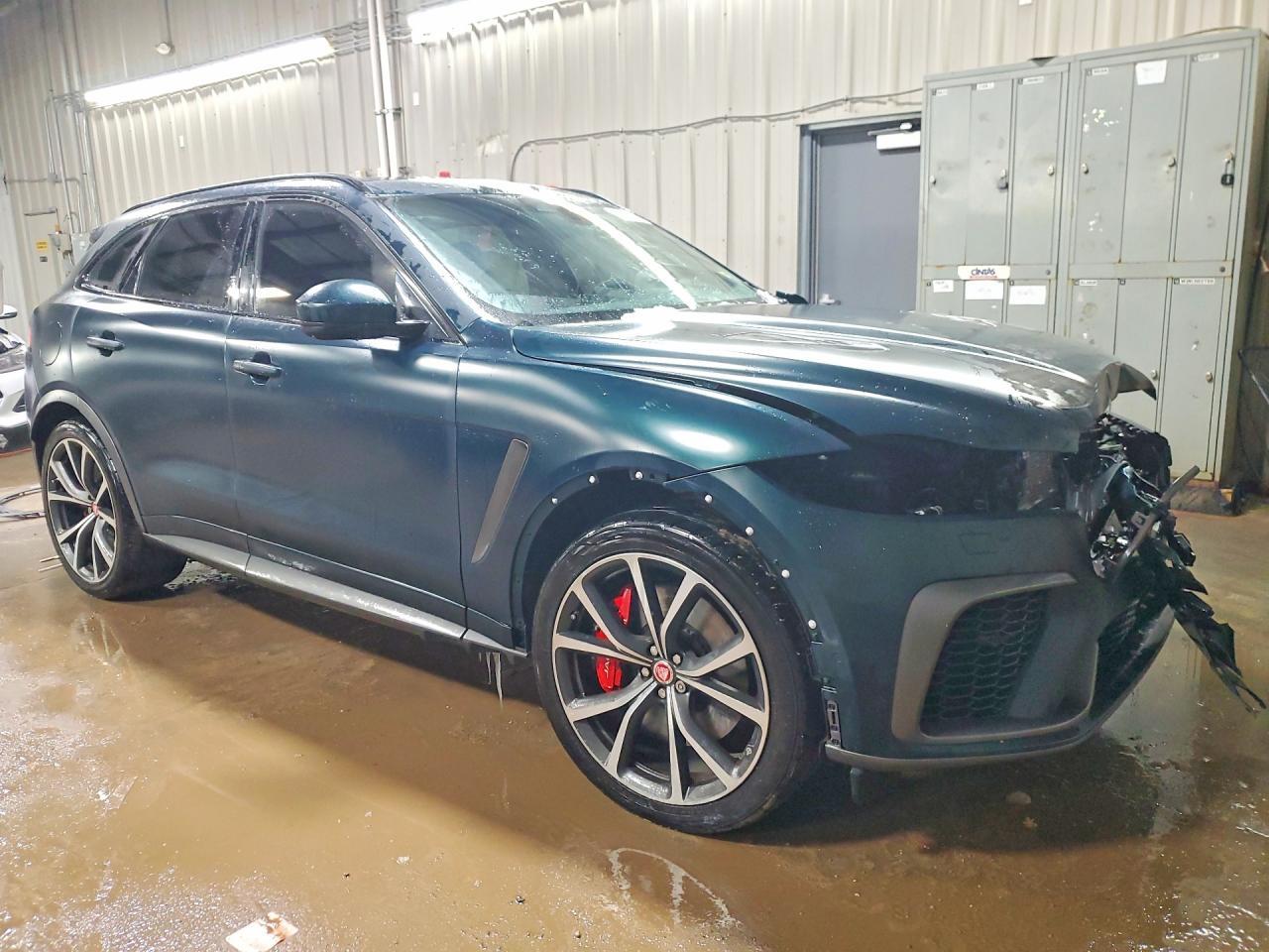 2021 Jaguar F-Pace Svr - Image 4