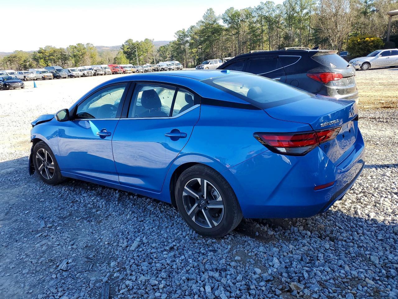 2025 Nissan Sentra Sv - Image 2