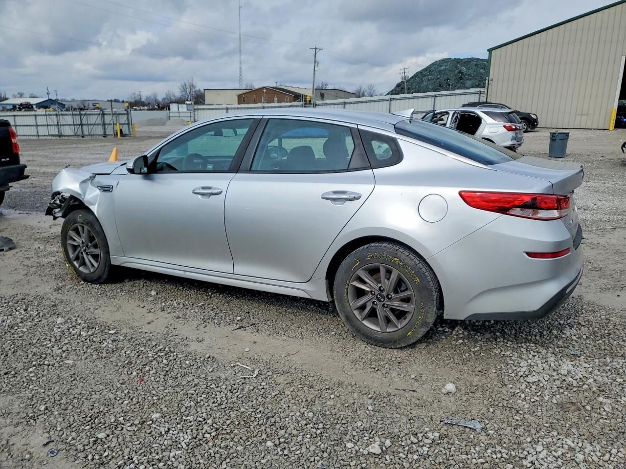 2020 Kia Optima Lx - Фото 2