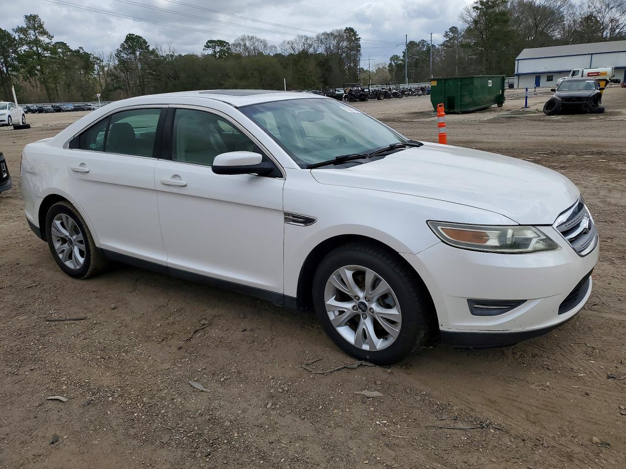 2012 Ford Taurus Sel - Image 4