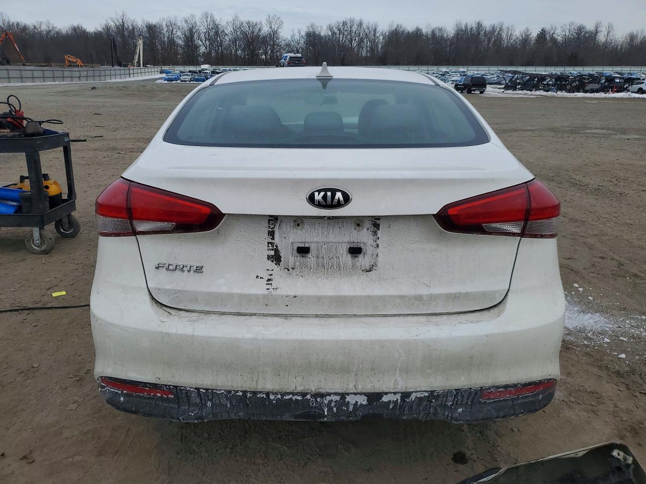 2017 Kia Forte Lx - Image 6