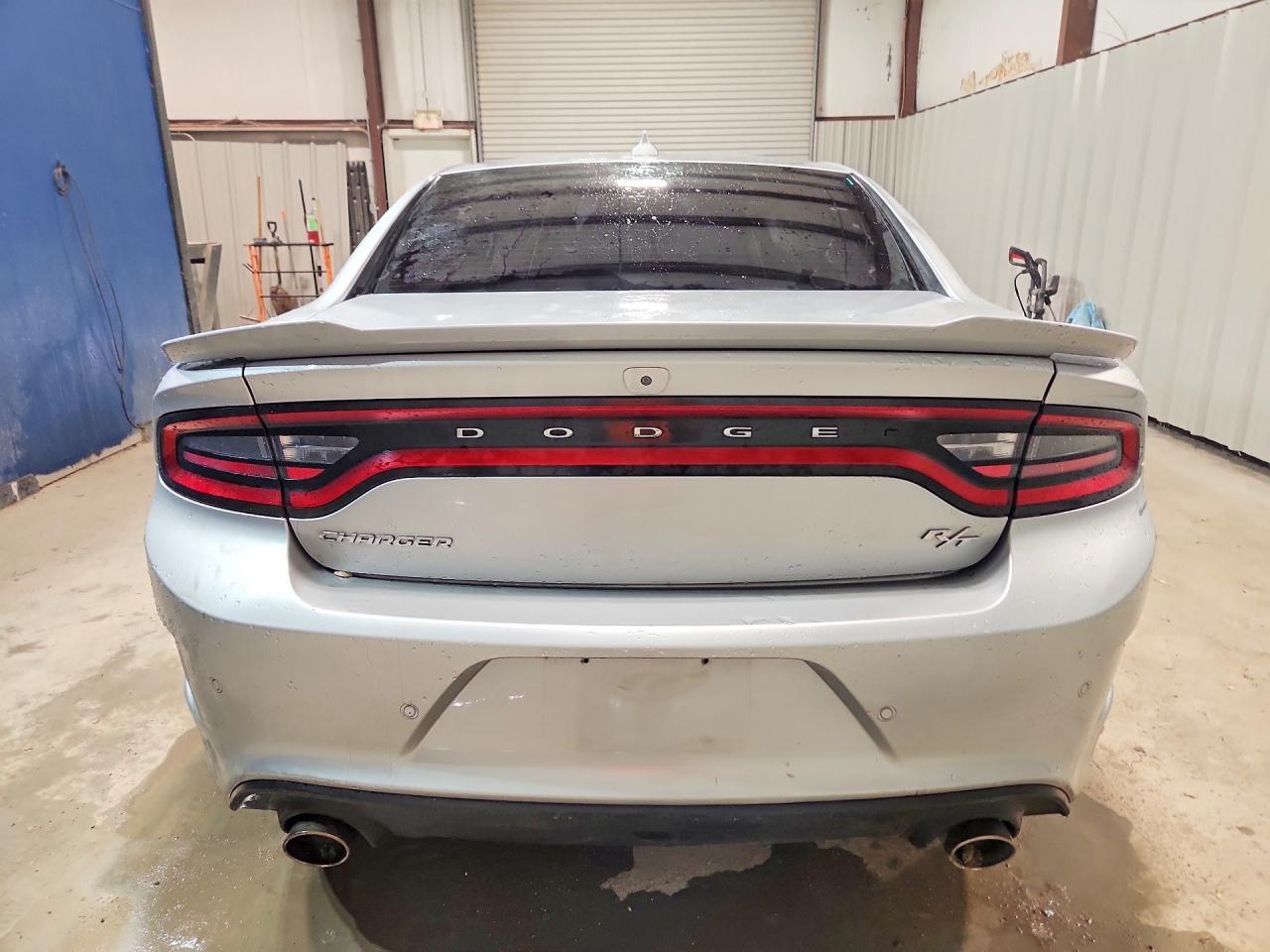 2020 Dodge Charger R - Image 6