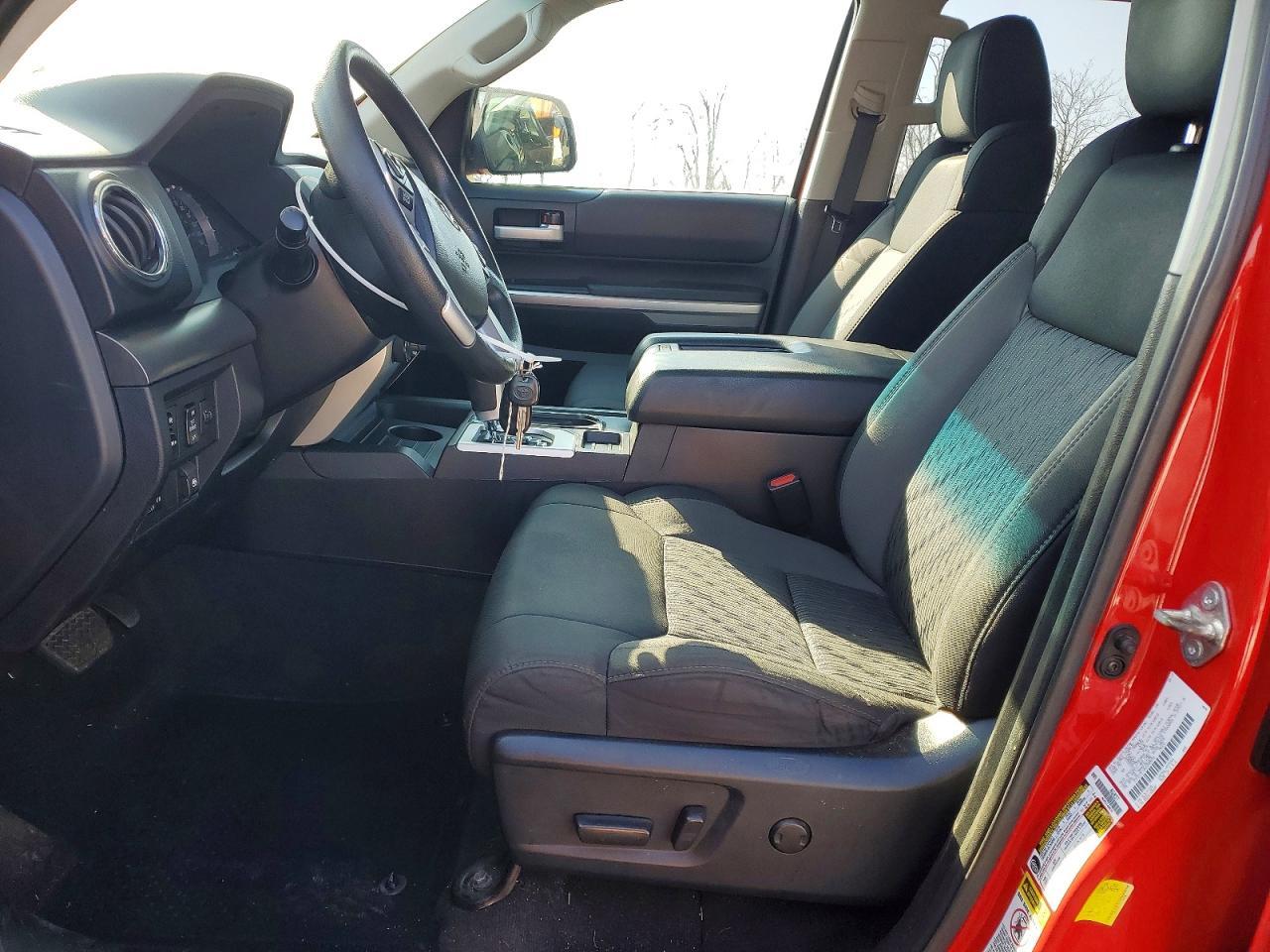 2016 Toyota Tundra Crewmax Sr5 - Image 7
