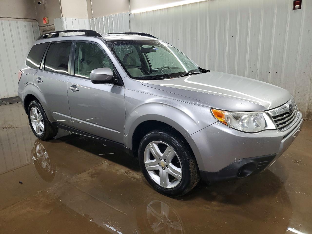 2010 Subaru Forester 2.5X Premium - Фото 4