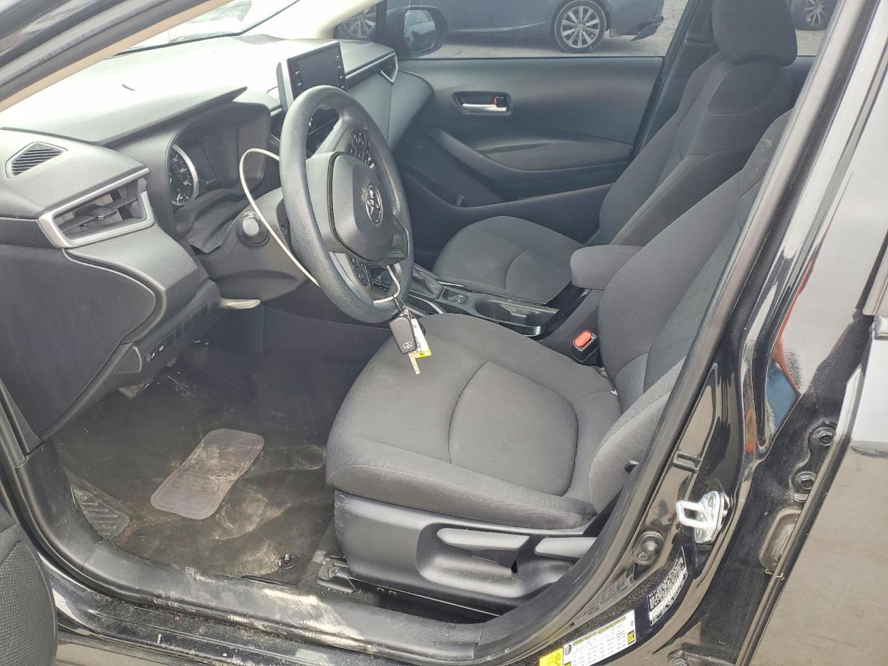 2021 Toyota Corolla Le - Image 7