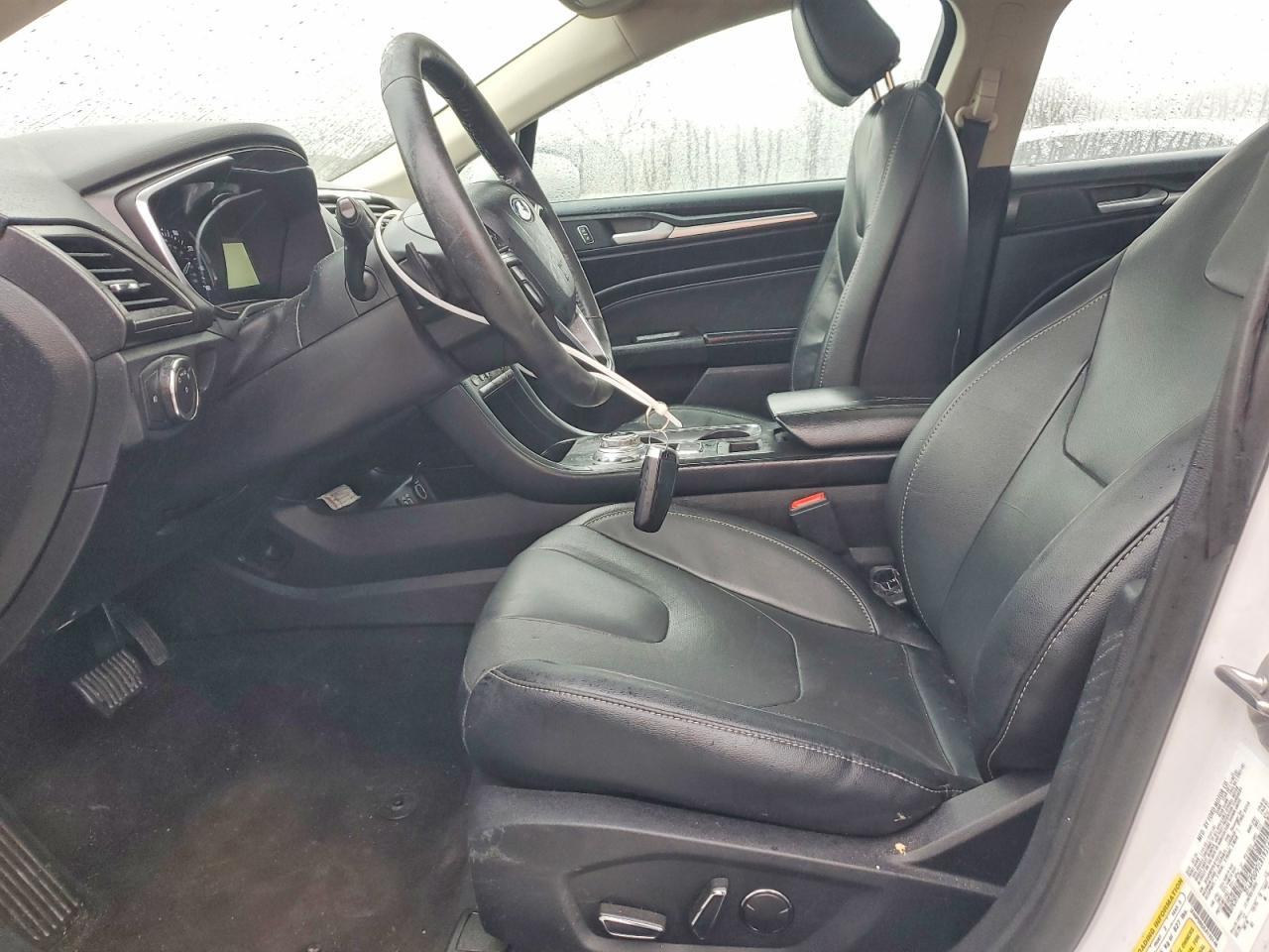 2020 Ford Fusion Titanium - Image 7