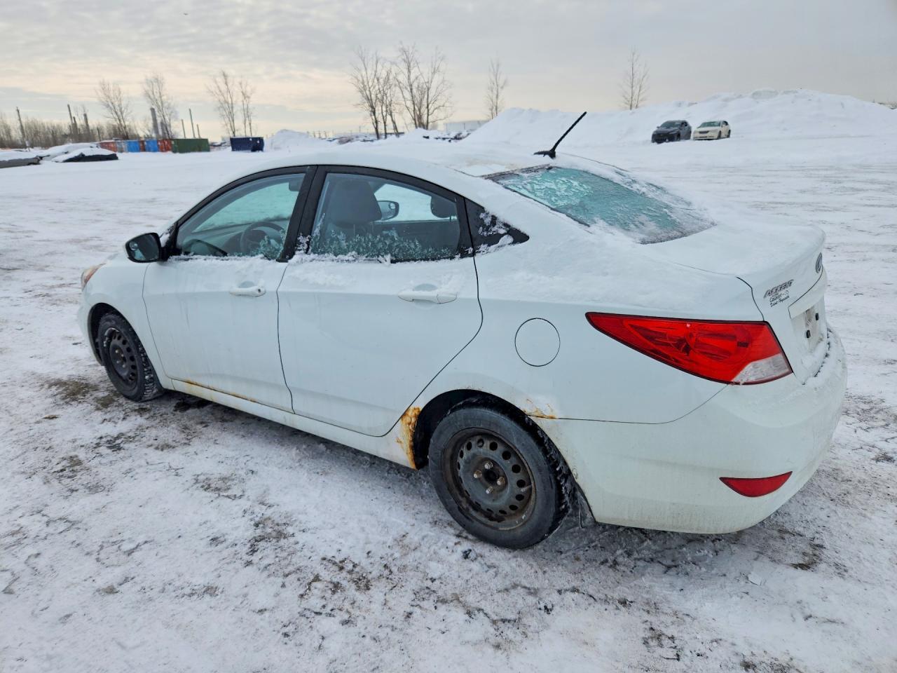 2012 Hyundai Accent Gls - Фото 2
