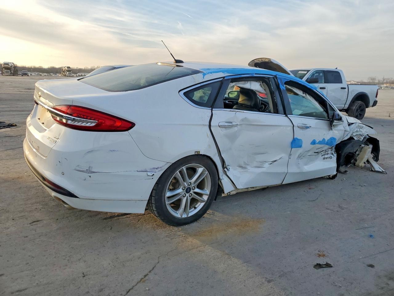 2018 Ford Fusion Se Hybrid - Image 3