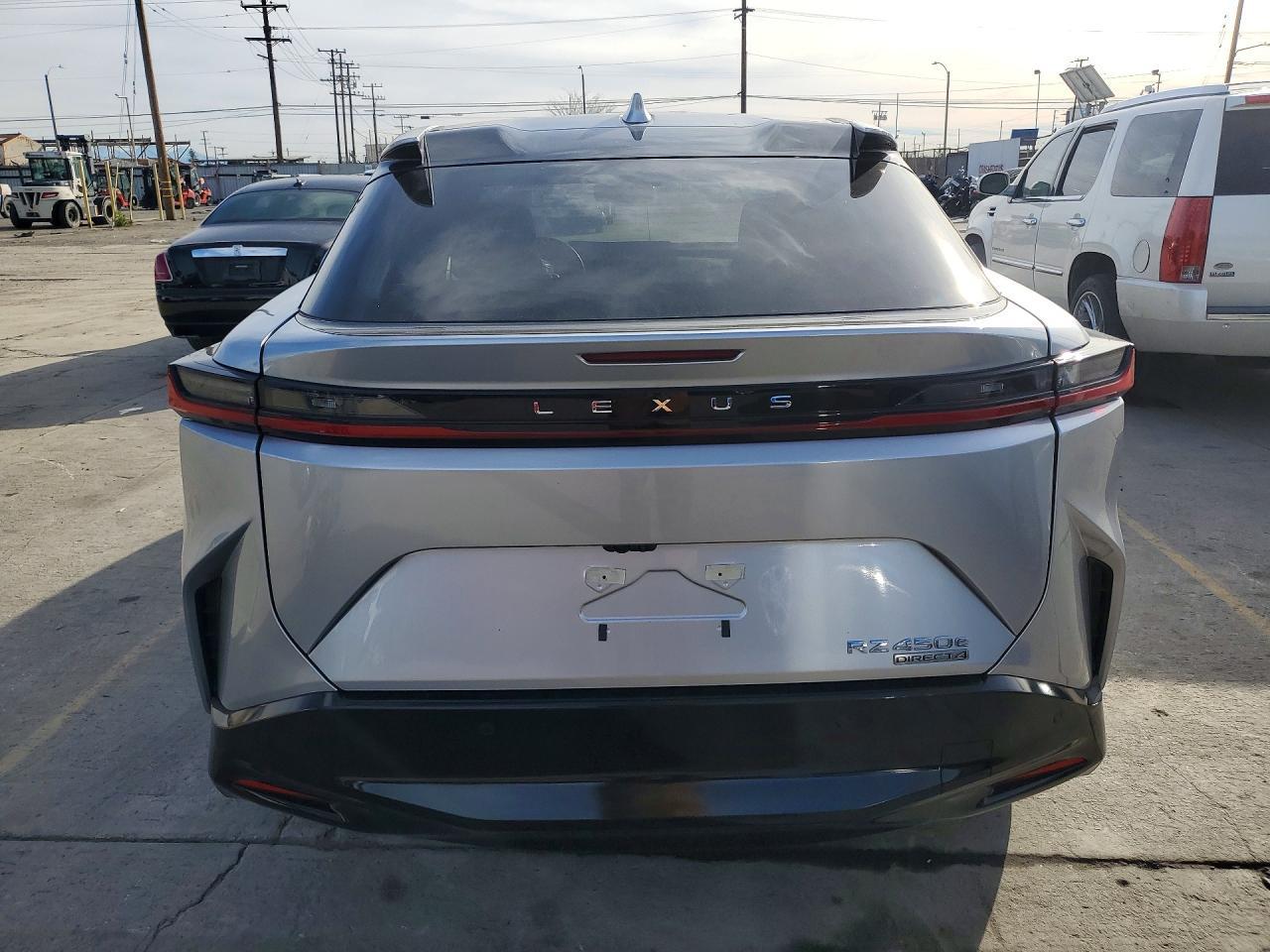 2023 Lexus Rz 450E - Фото 6